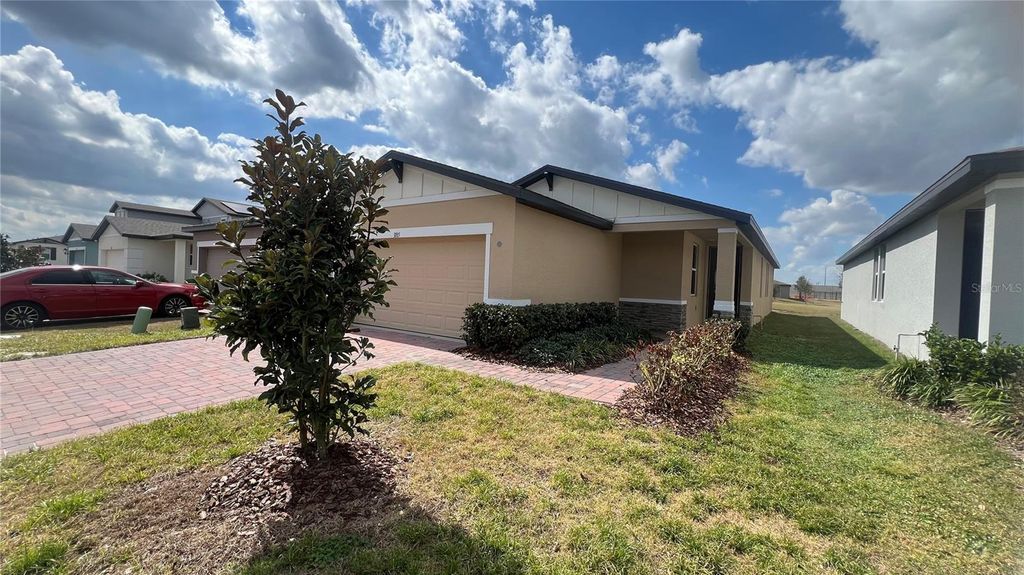 Photo of 3185 Viceroy Court, Kissimmee, FL 34759 (MLS # S5145084)