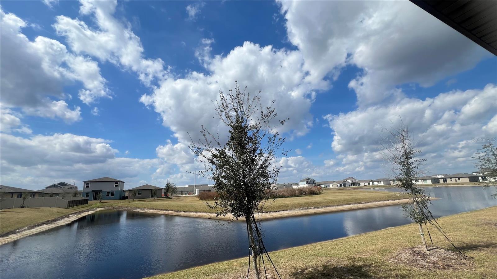 LAKE DEER ESTATES - Residential Lease