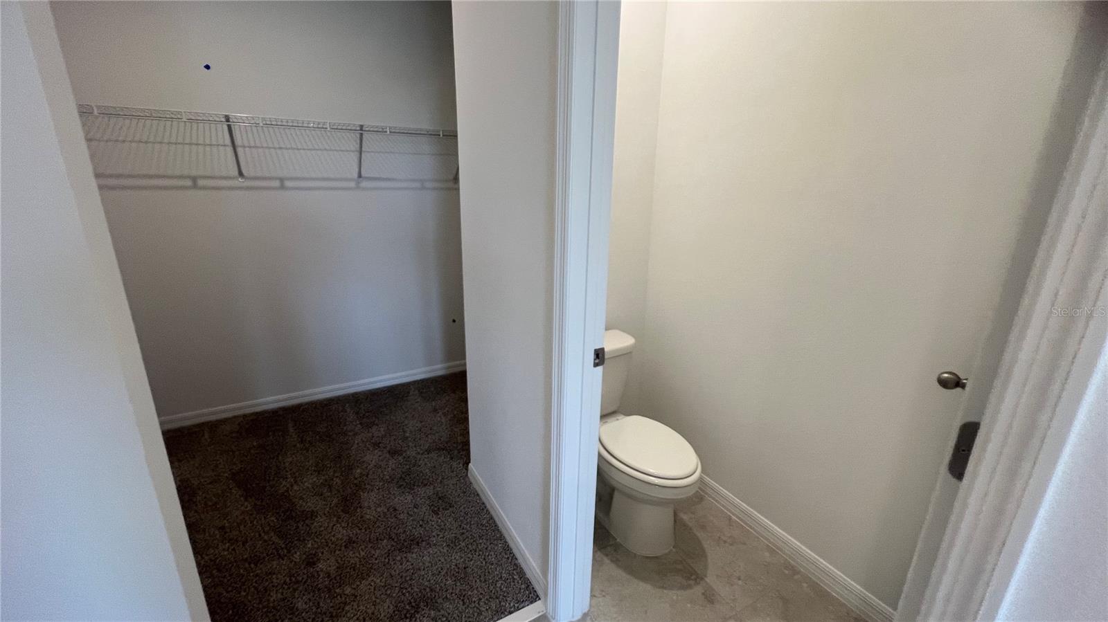 LAKE DEER ESTATES - Residential Lease