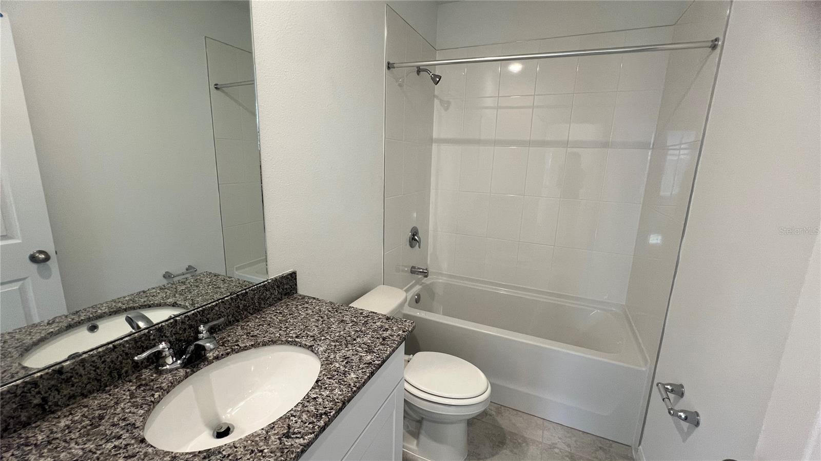 LAKE DEER ESTATES - Residential Lease