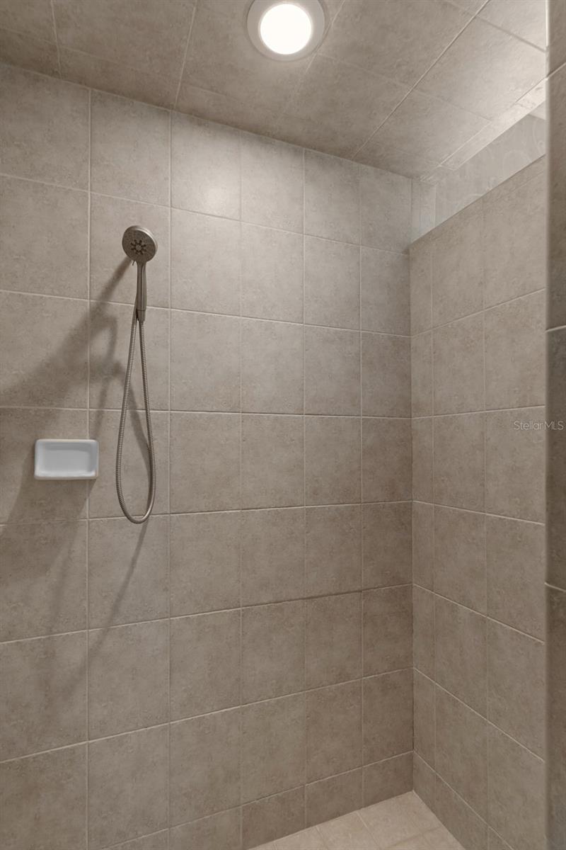 HERNANDO OAKS PH 1 - Residential