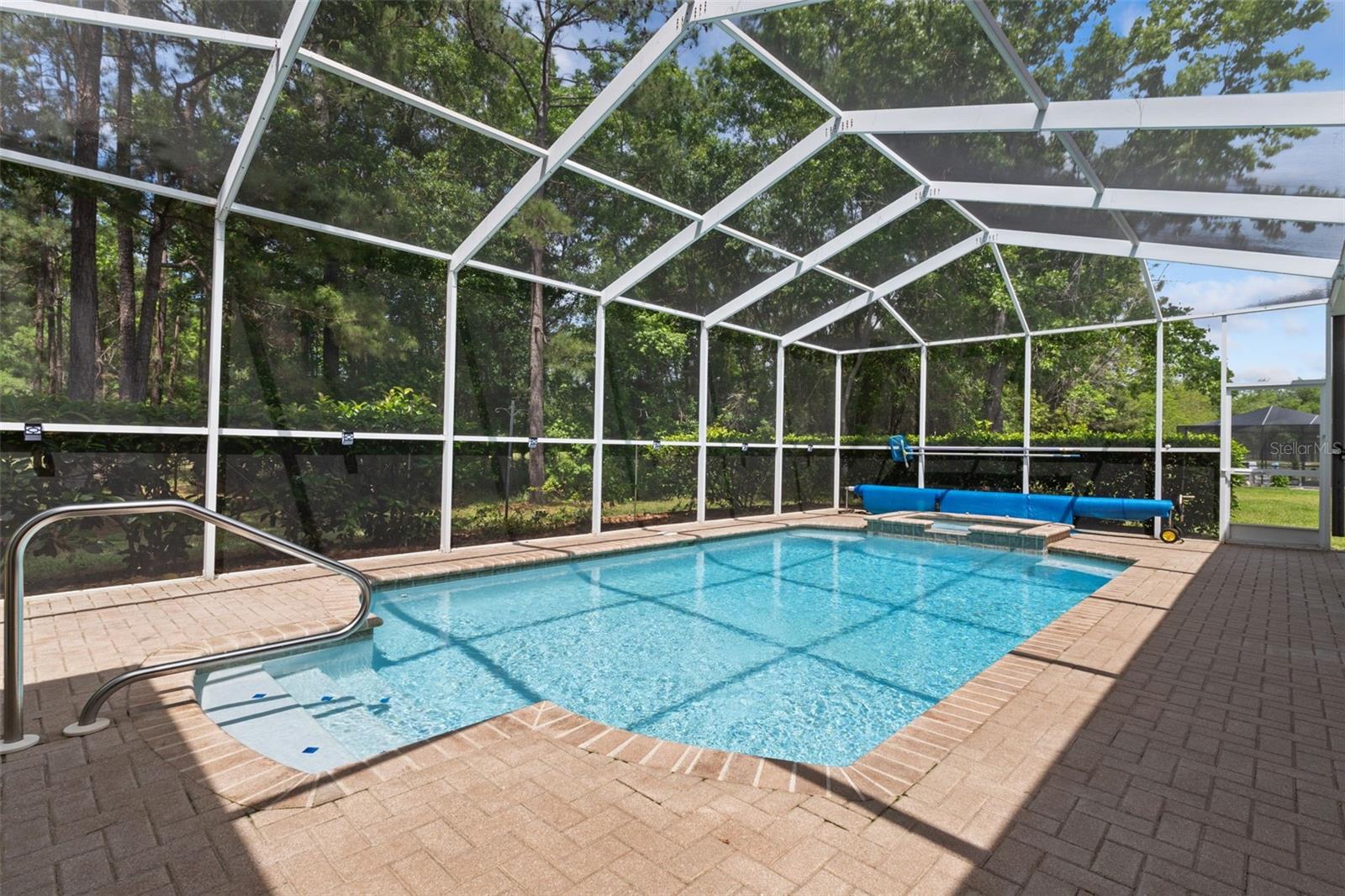 HERNANDO OAKS PH 1 - Residential