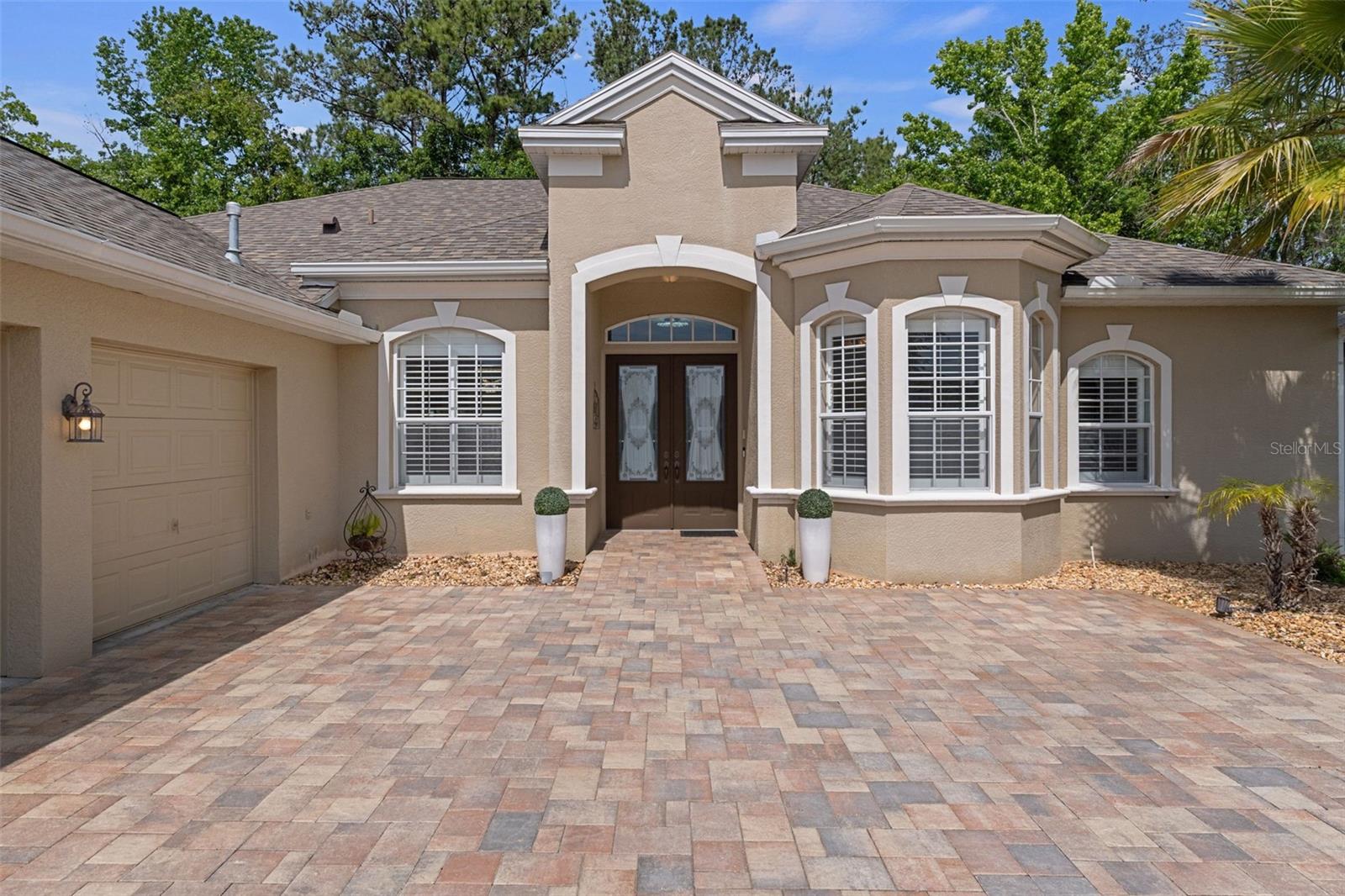 HERNANDO OAKS PH 1 - Residential