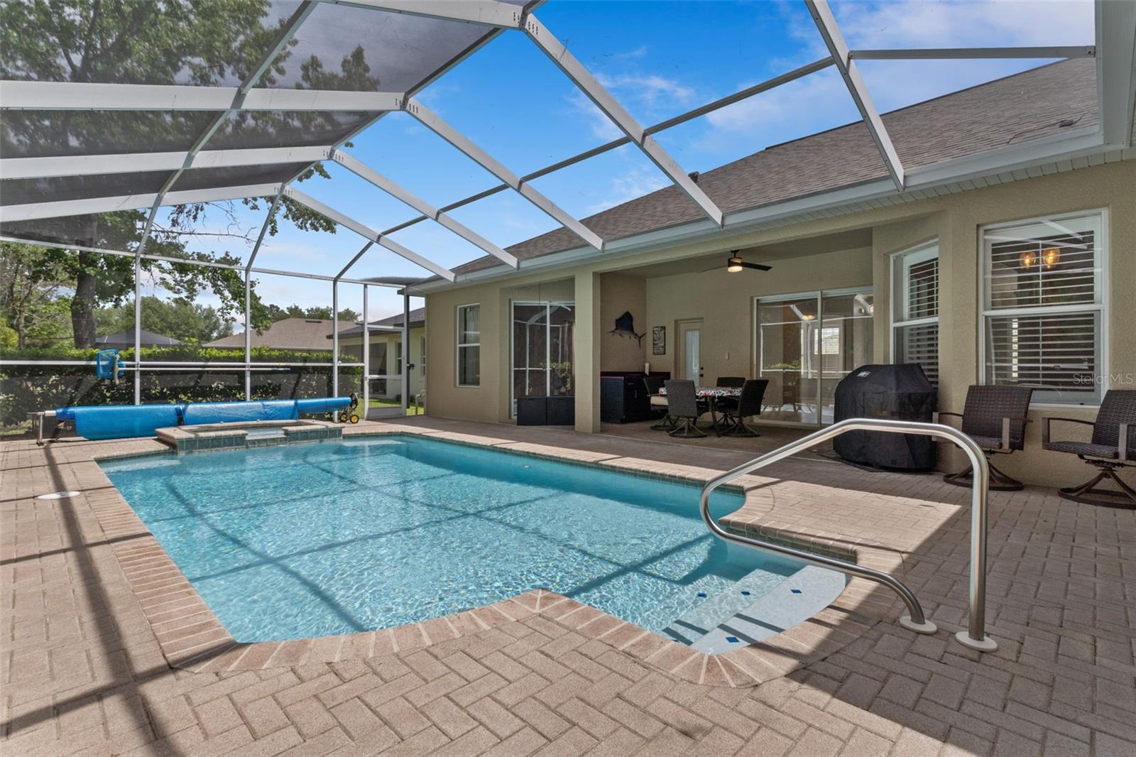 HERNANDO OAKS PH 1 - Residential