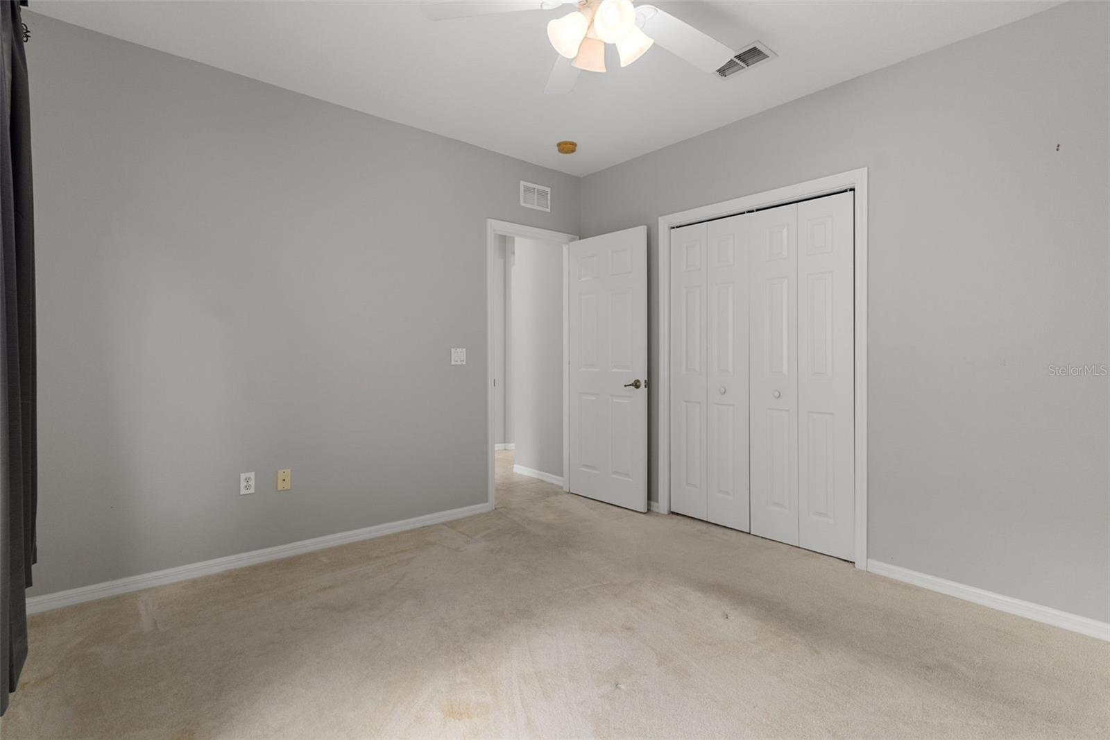 HERNANDO OAKS PH 1 - Residential