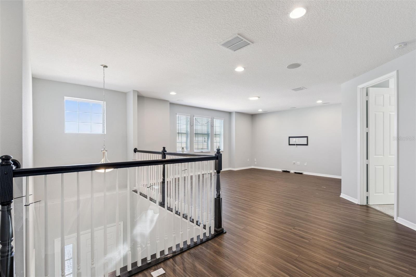 ENCORE/OVATION-PH 3 - Residential