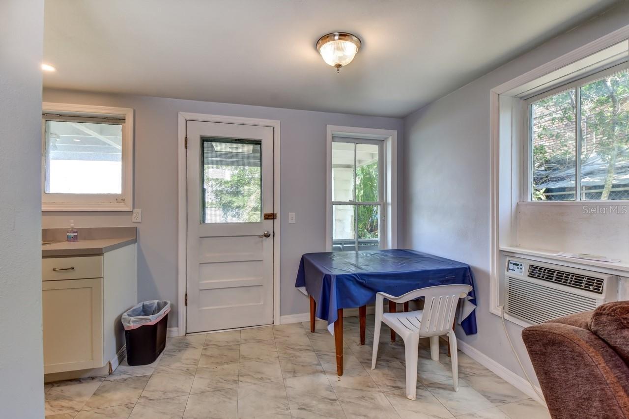 Barber 09-17-34 - Commercial Sale