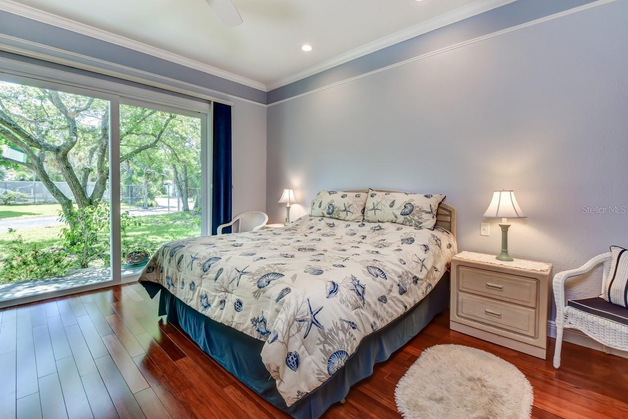 Barber 09-17-34 - Commercial Sale