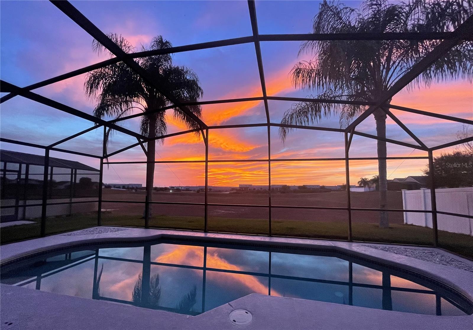 SUNSET RIDGE - Residential