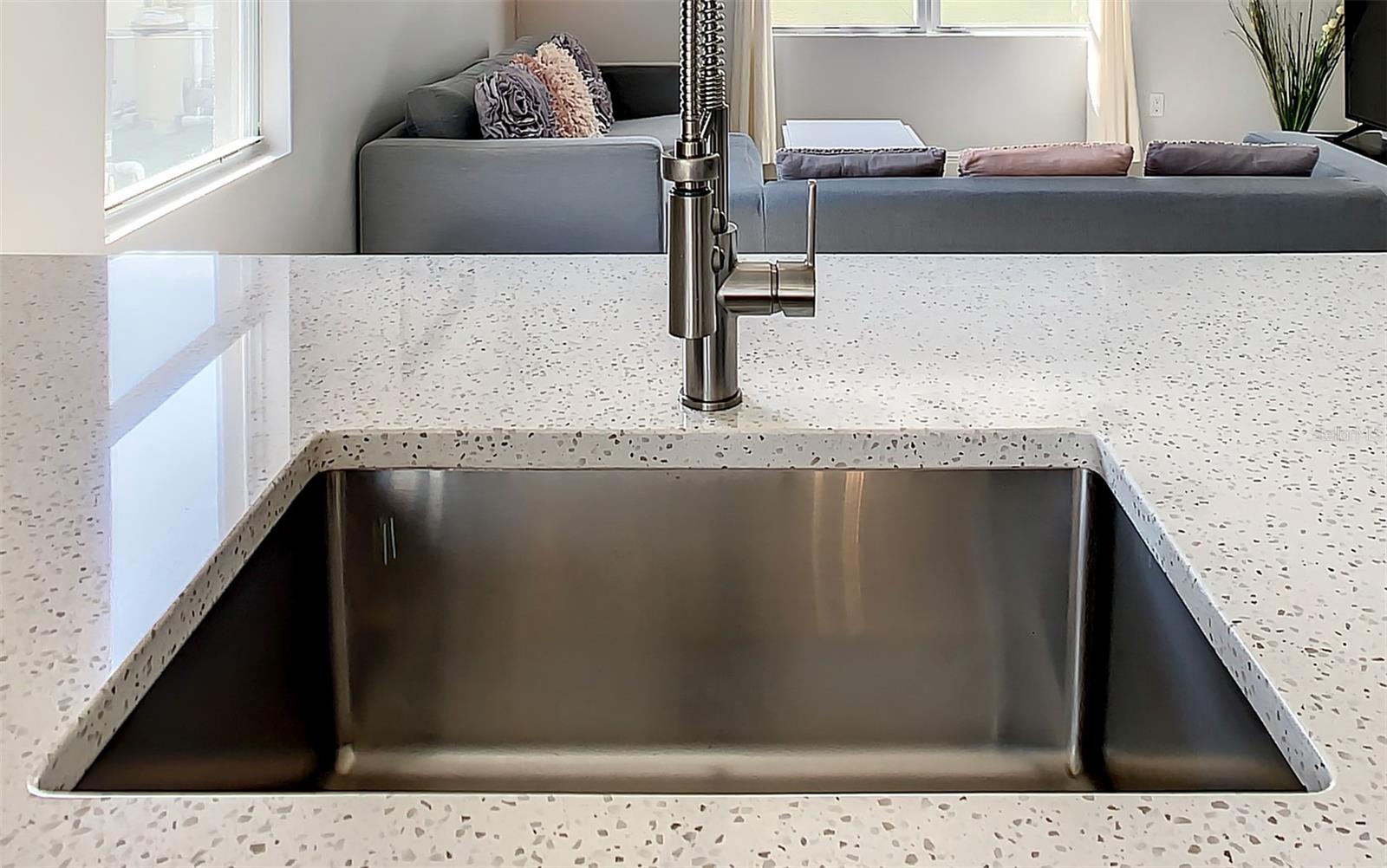 SUNSET RIDGE - Residential