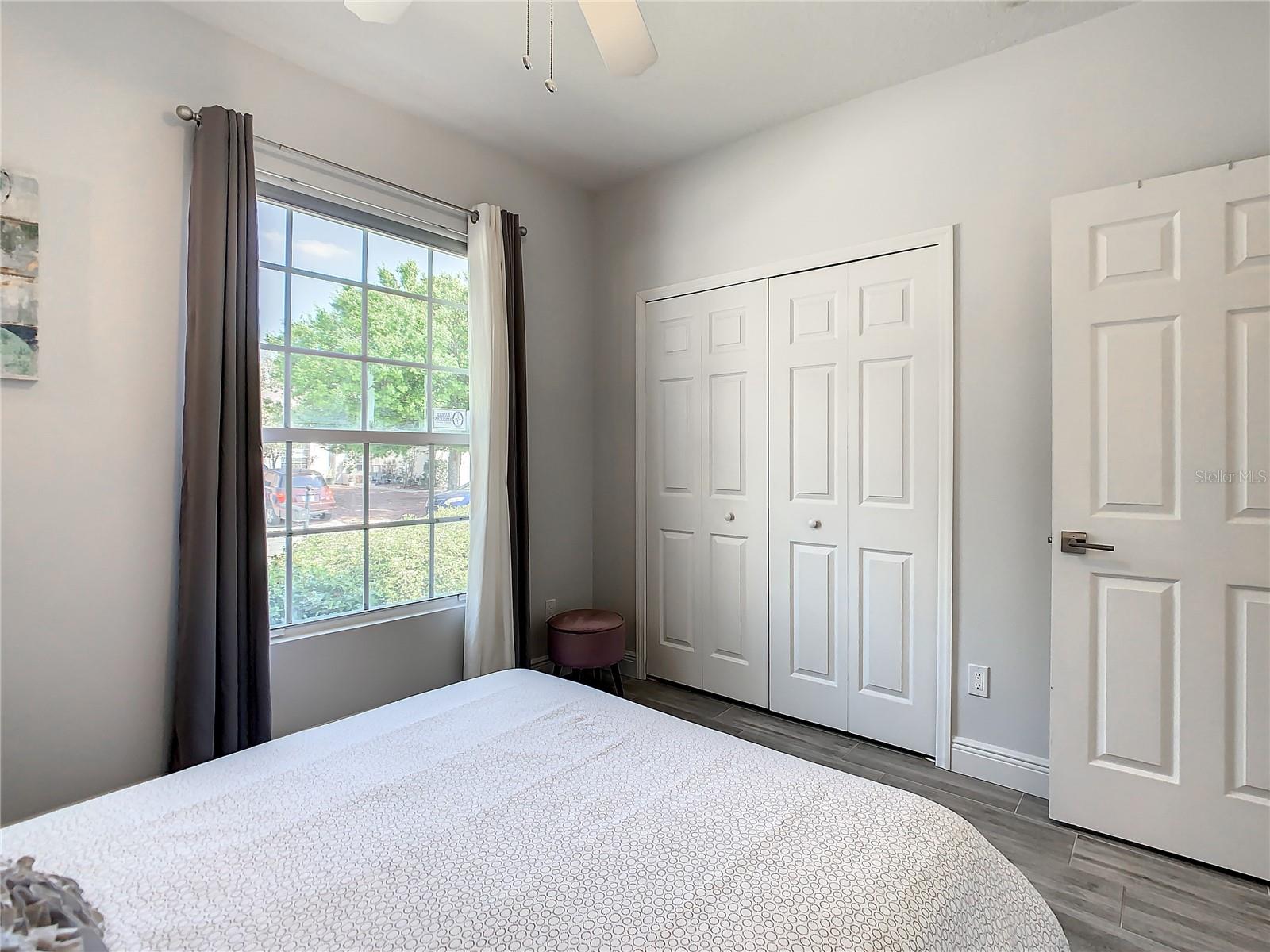 SUNSET RIDGE - Residential