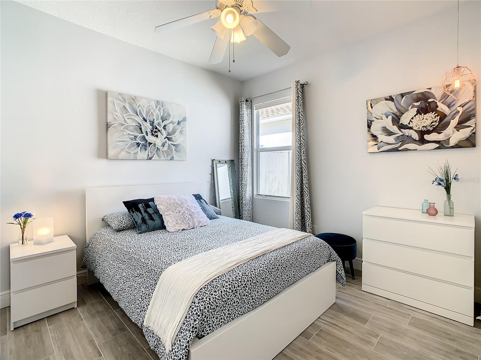 SUNSET RIDGE - Residential