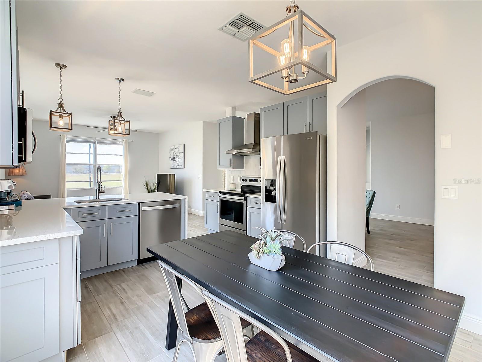 SUNSET RIDGE - Residential