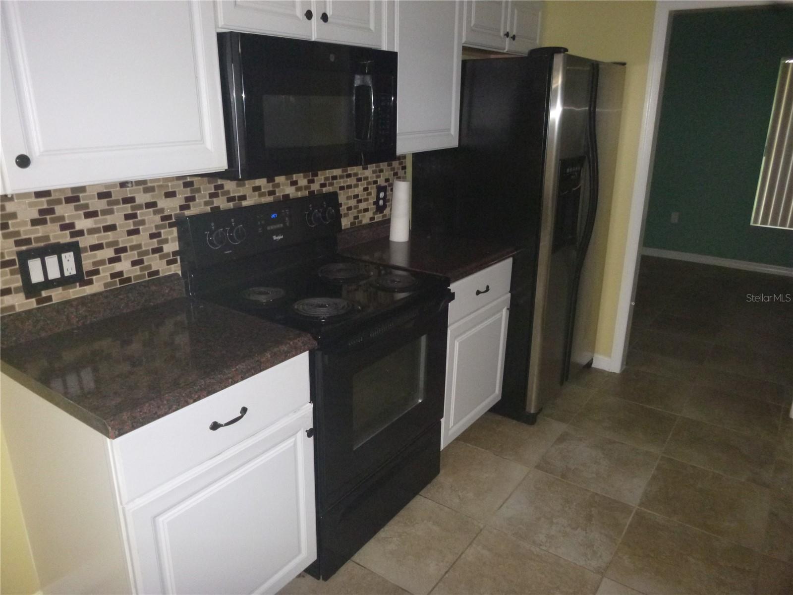 BLOOMINGDALE SEC D UNIT 02 - Residential Lease