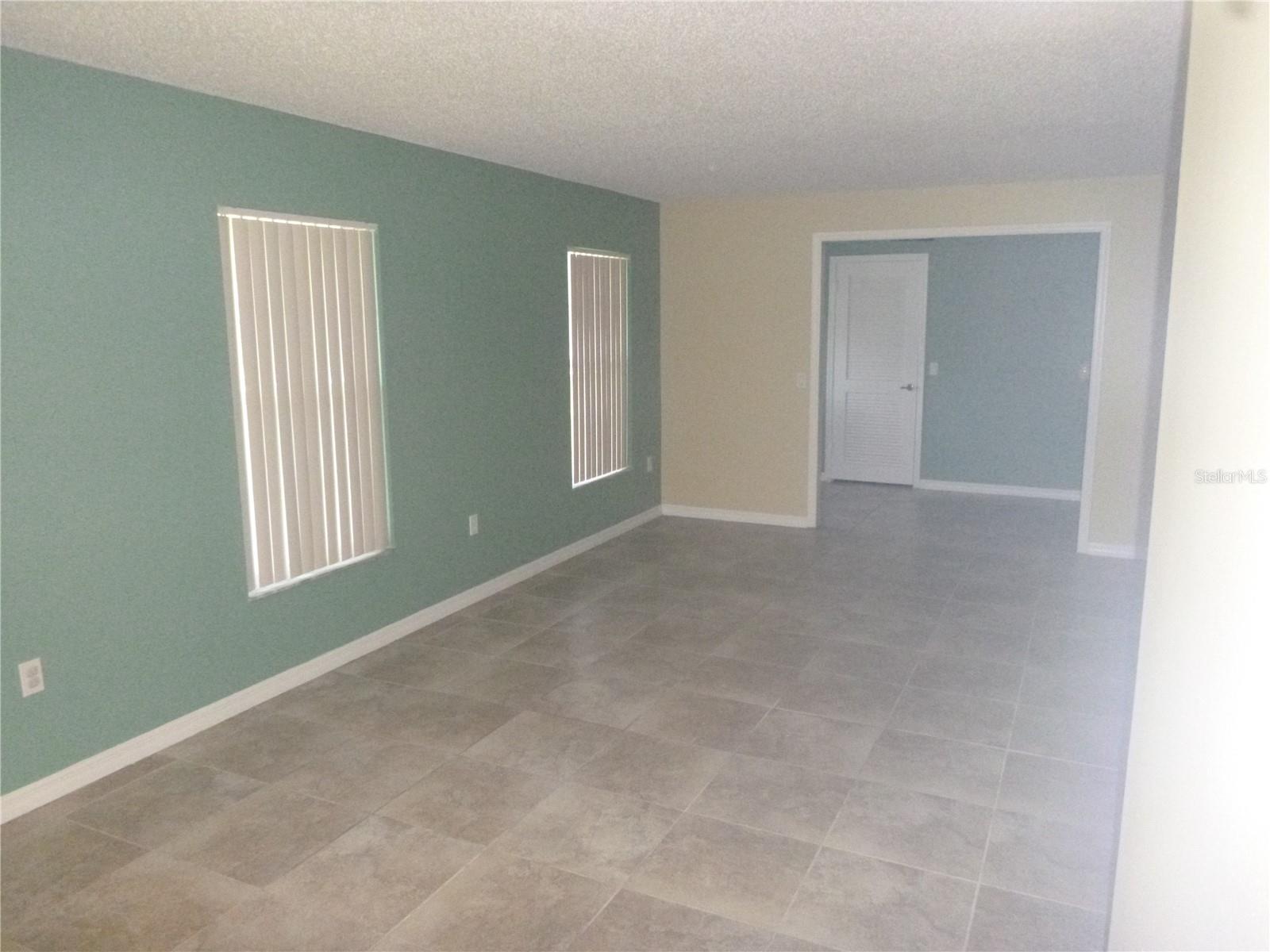 BLOOMINGDALE SEC D UNIT 02 - Residential Lease