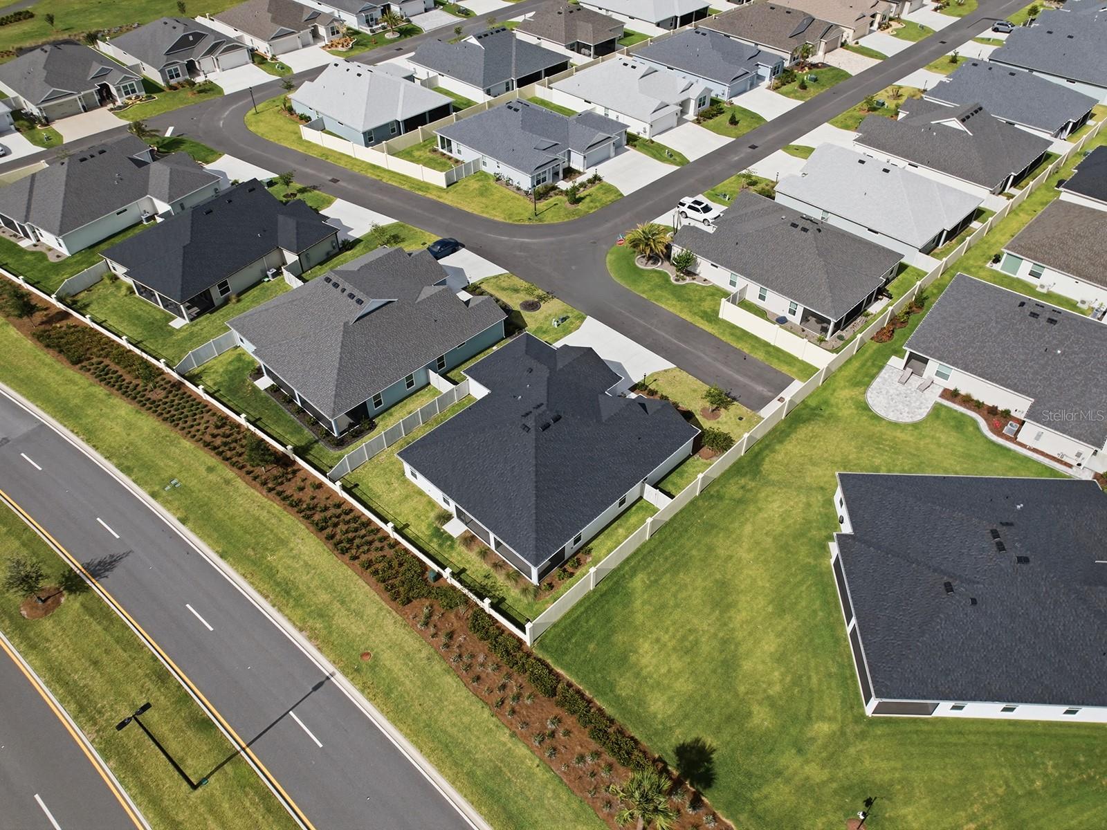 VILLAGES/SOUTHERN OAKS UN 246 - Residential
