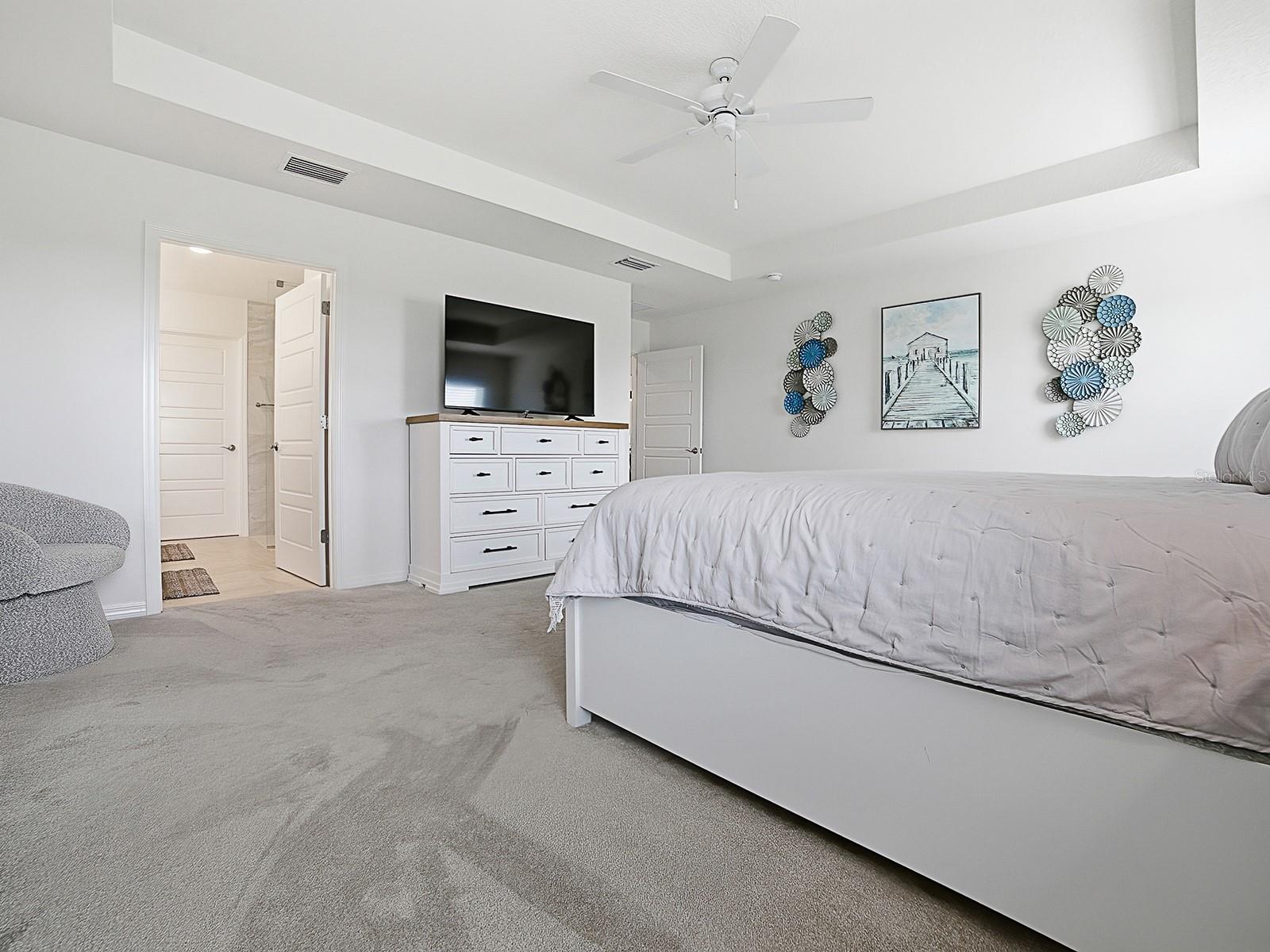 VILLAGES/SOUTHERN OAKS UN 246 - Residential