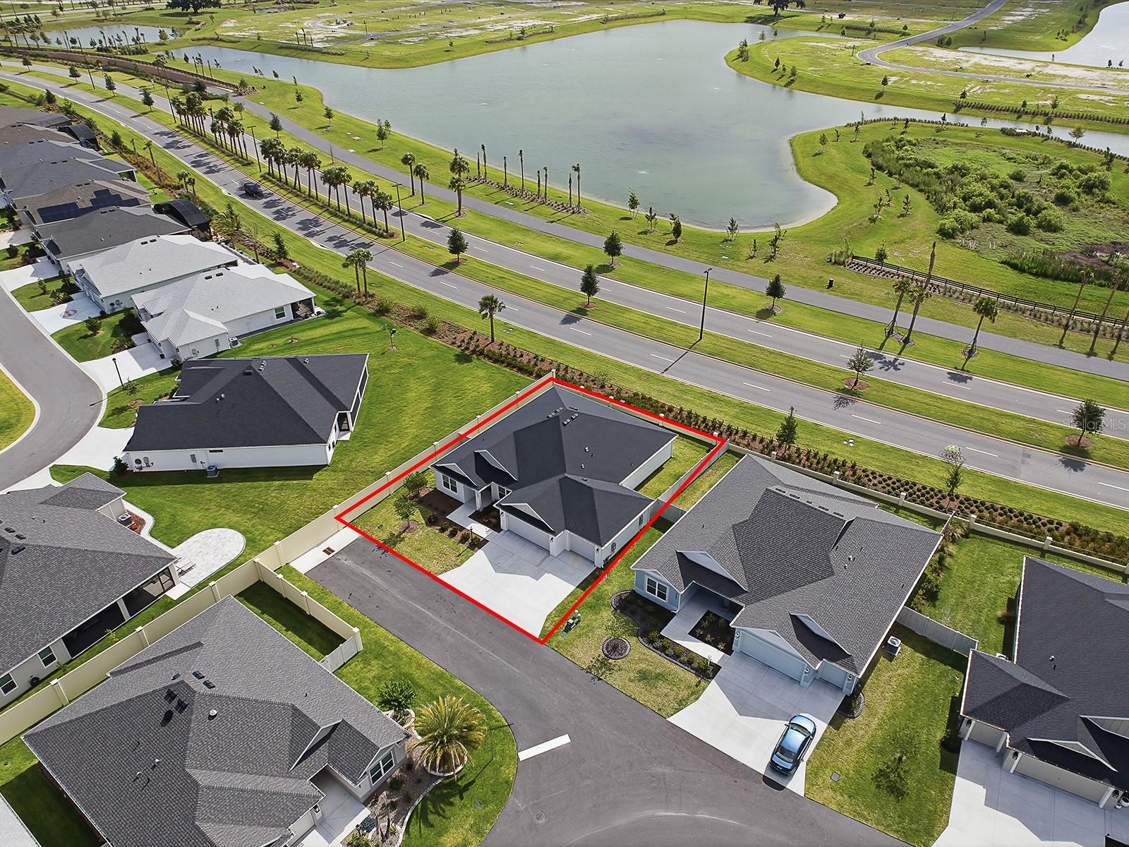 VILLAGES/SOUTHERN OAKS UN 246 - Residential