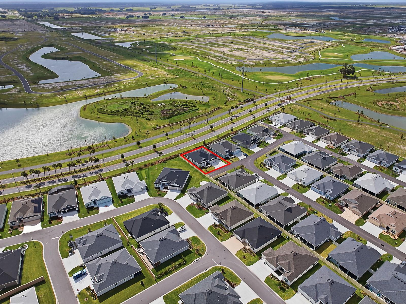 VILLAGES/SOUTHERN OAKS UN 246 - Residential