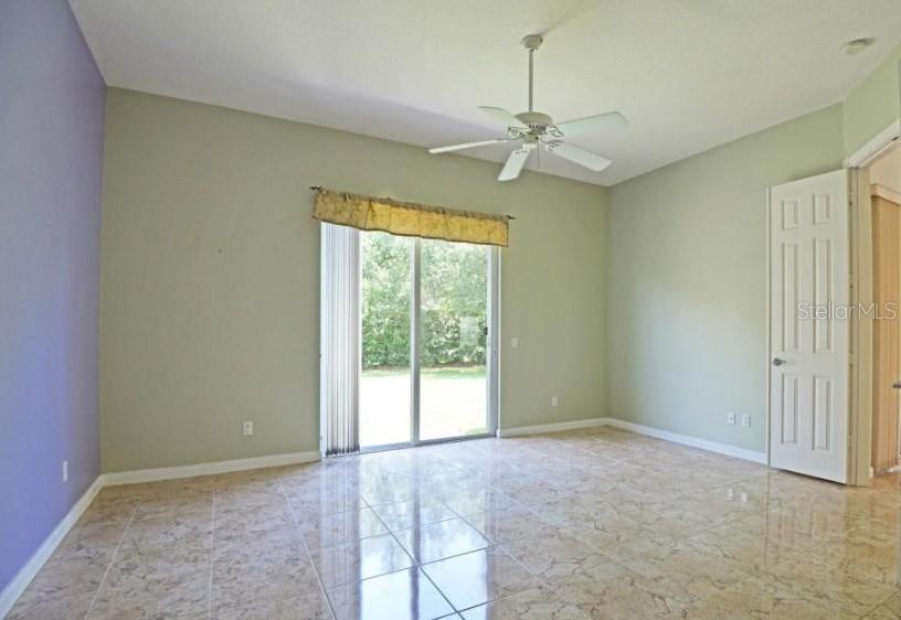 VILLAGEWALK - Residential Lease