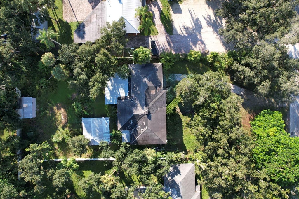 Photo of 4050 Fruitville Road, Sarasota, FL 34232 (MLS # A4709788)