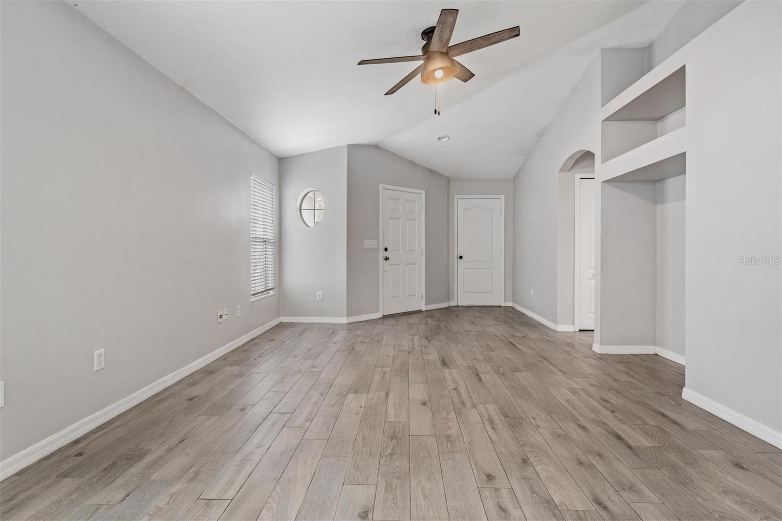 ASBEL CREEK - Residential