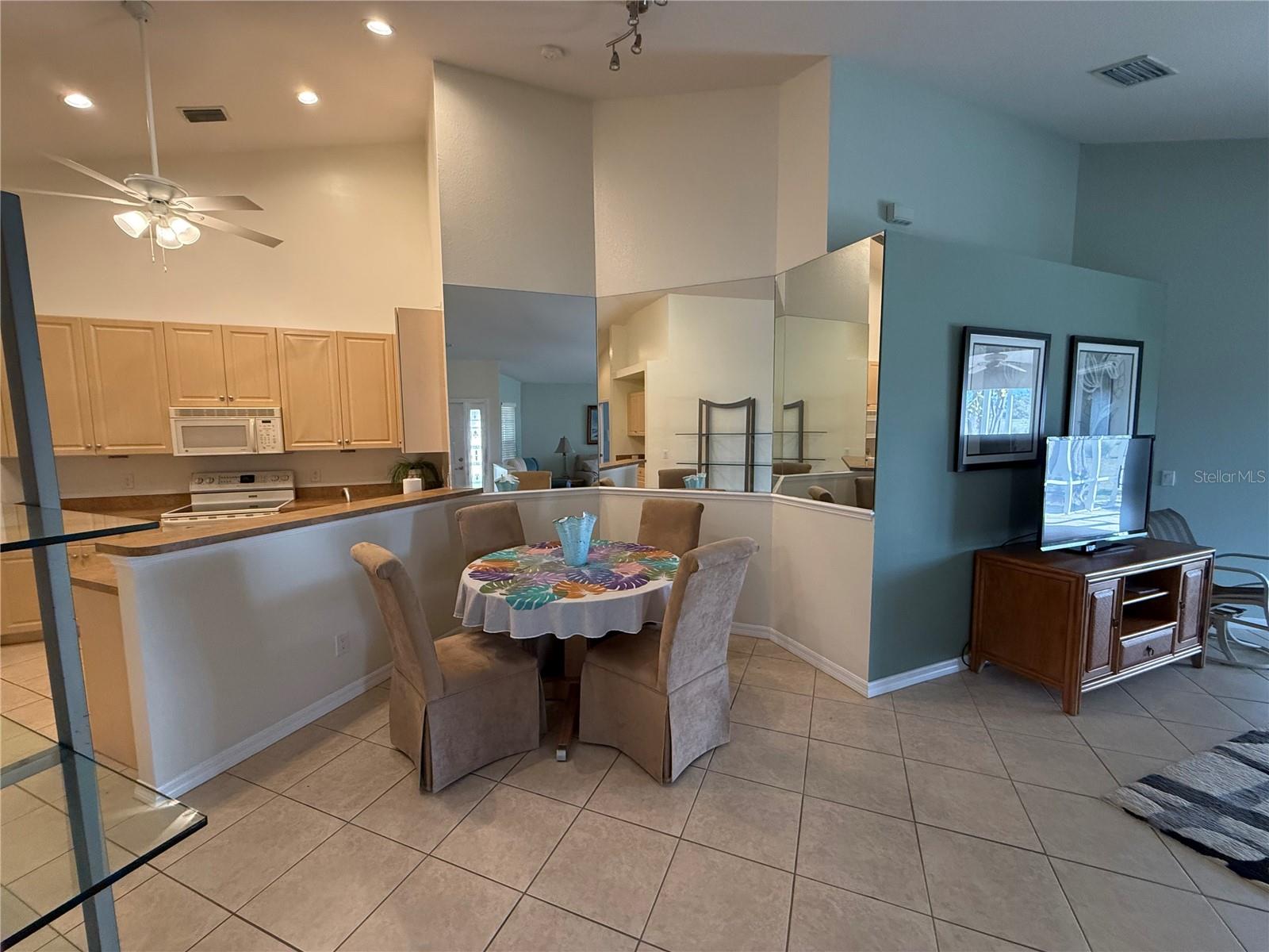 VILLAS OF SABAL TRACE - Residential