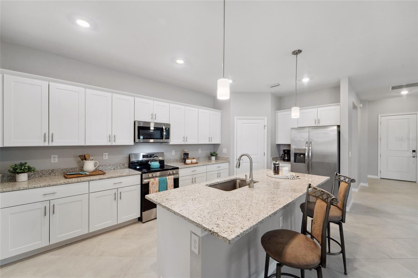 1608 SADDLEWOOD CIRCLE