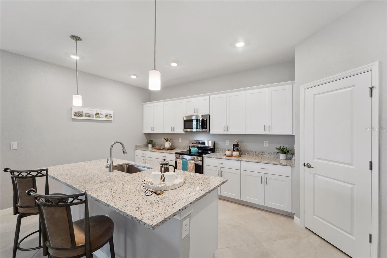 1608 SADDLEWOOD CIRCLE