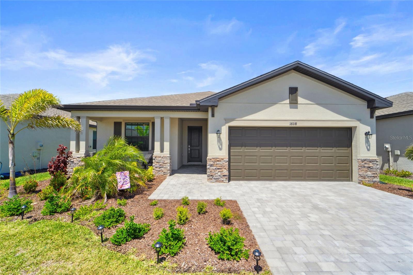 1608 SADDLEWOOD CIRCLE