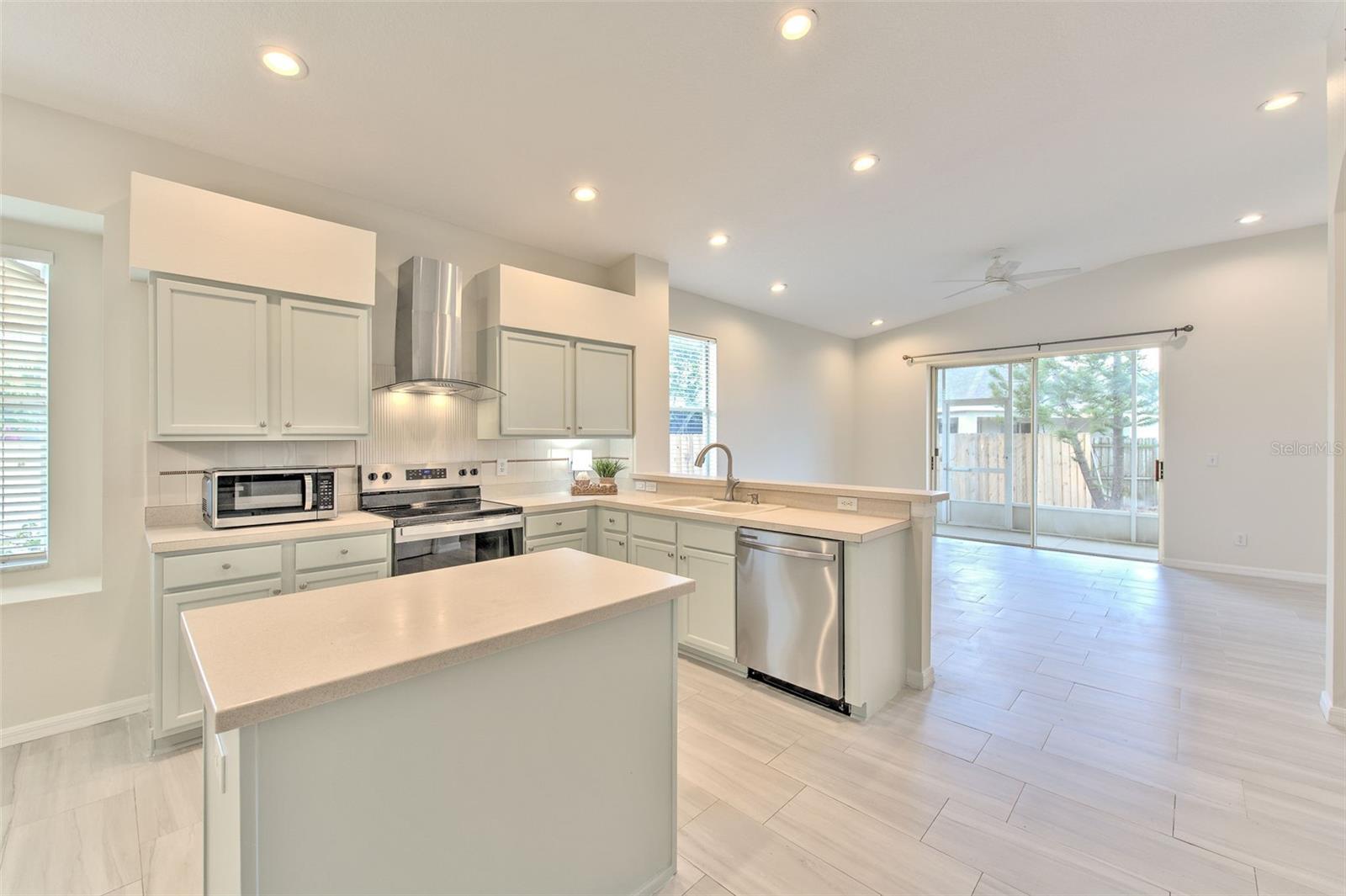 SOUTH FORK UNIT 1 - Residential