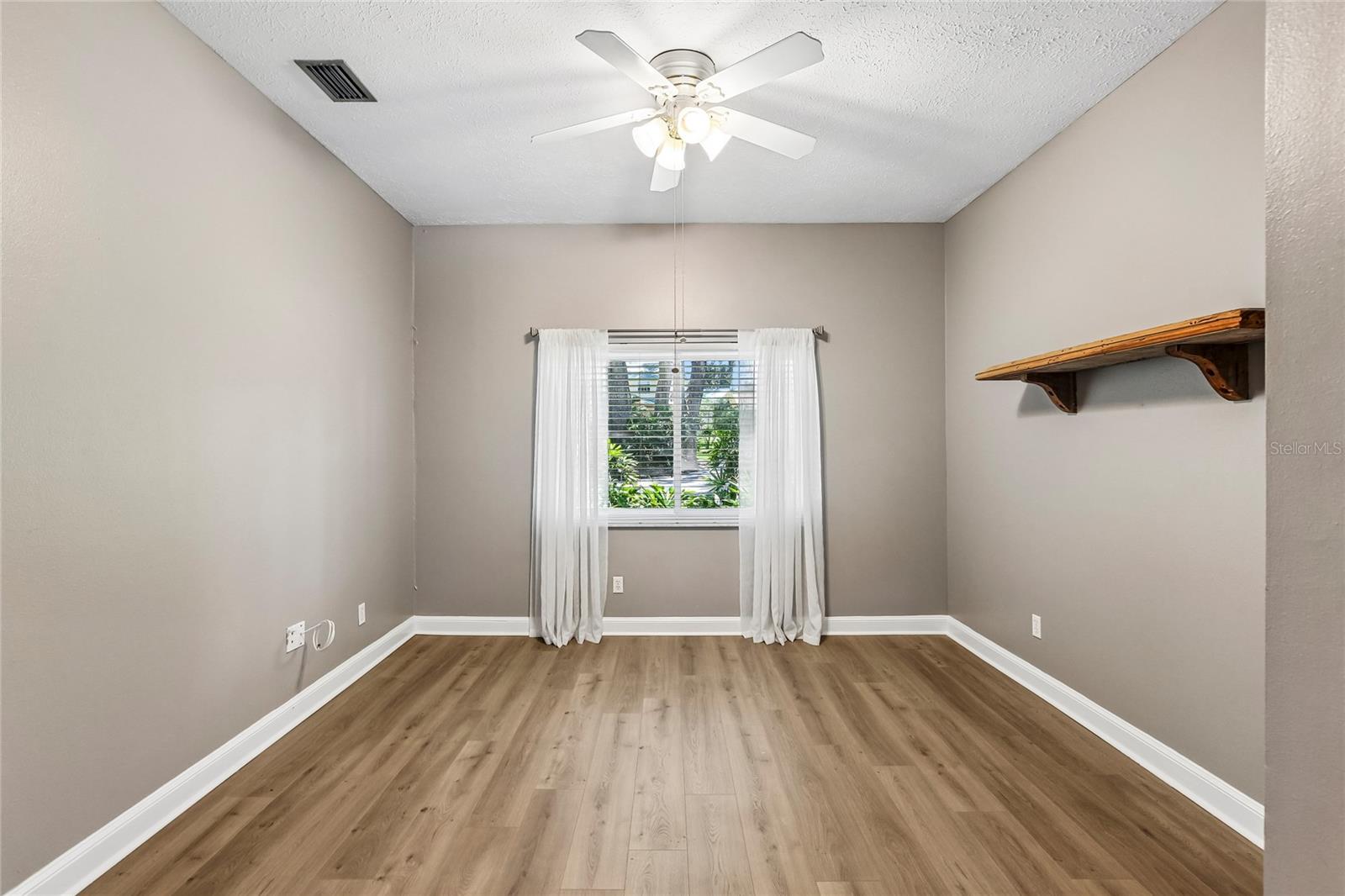 BUCKHORN OAKS UNIT 1 - Residential