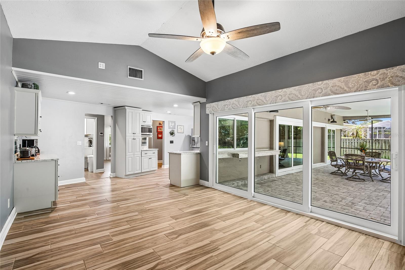 BUCKHORN OAKS UNIT 1 - Residential