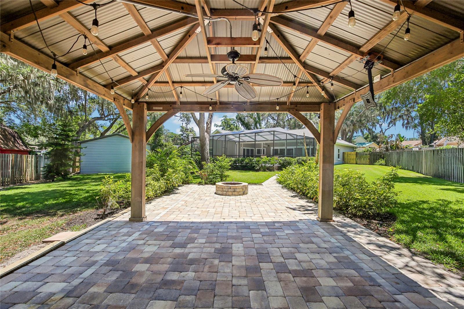 BUCKHORN OAKS UNIT 1 - Residential