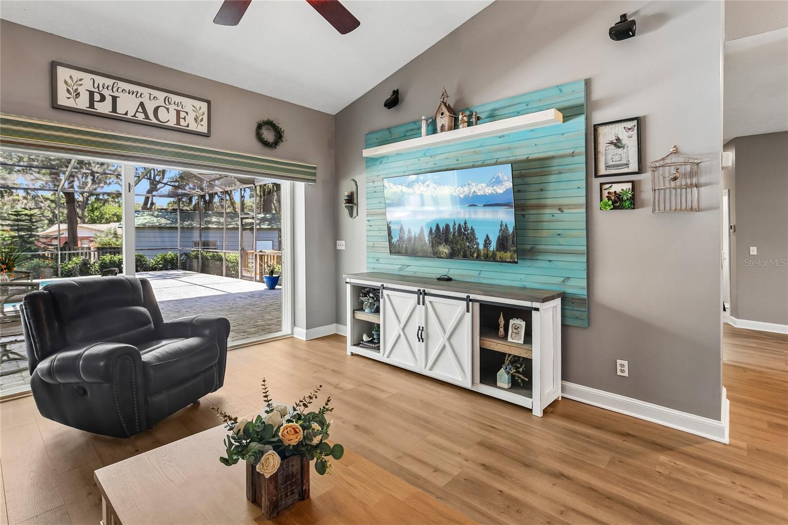 BUCKHORN OAKS UNIT 1 - Residential