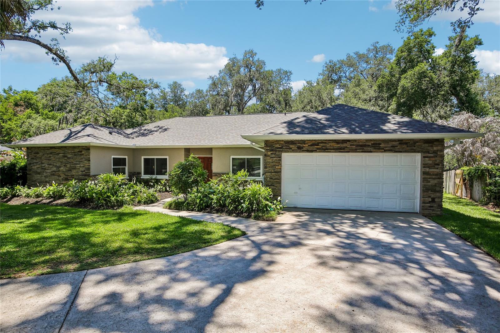 BUCKHORN OAKS UNIT 1 - Residential