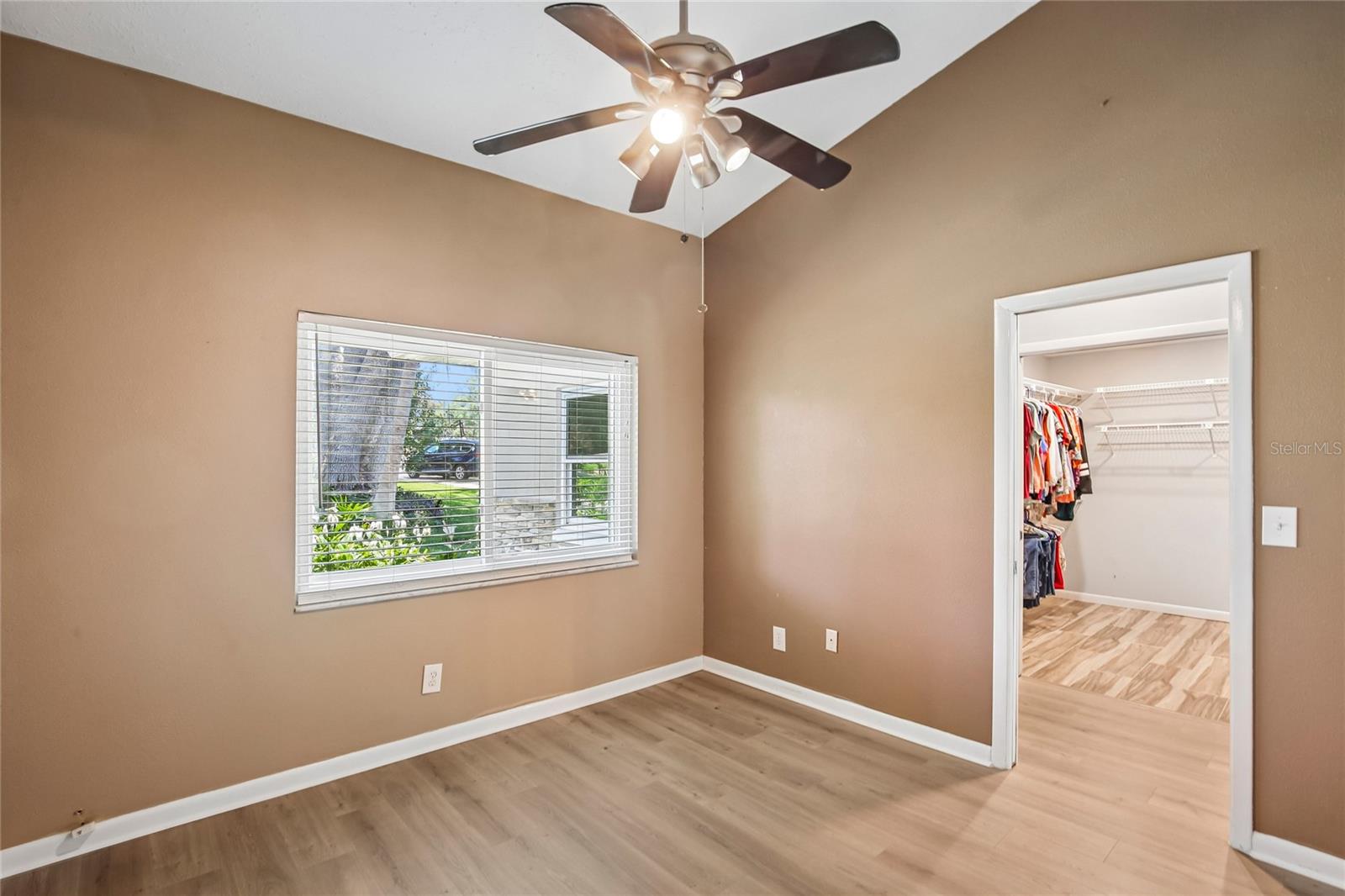 BUCKHORN OAKS UNIT 1 - Residential