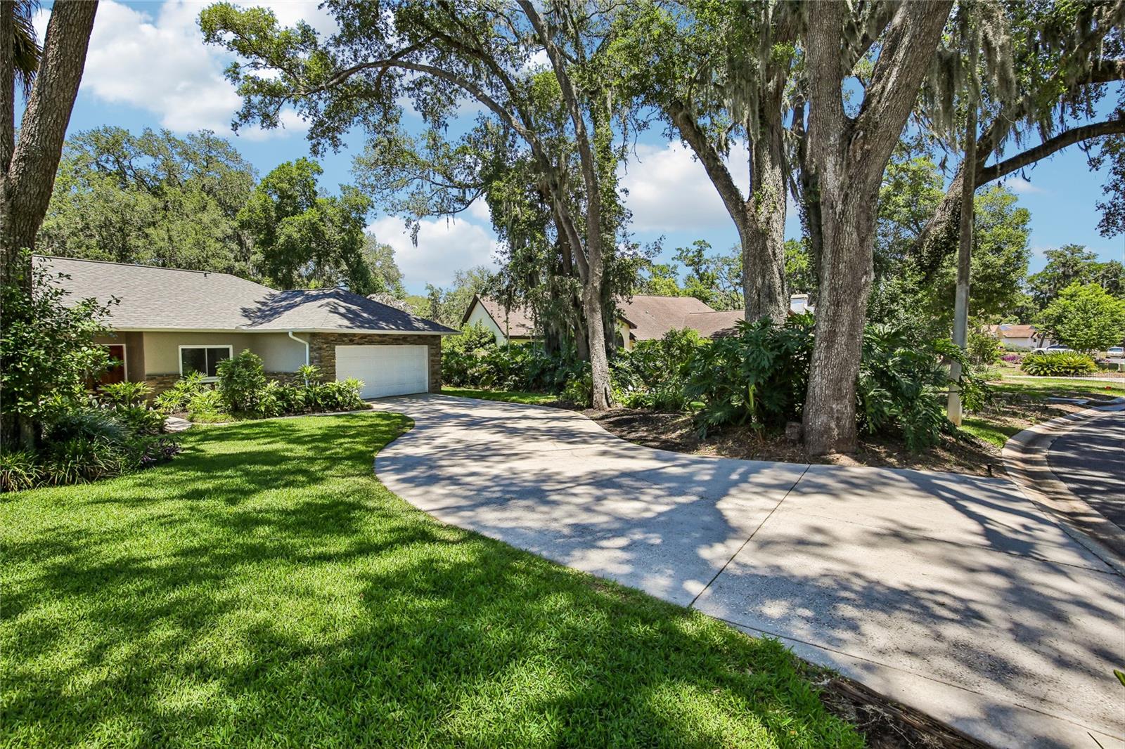 BUCKHORN OAKS UNIT 1 - Residential