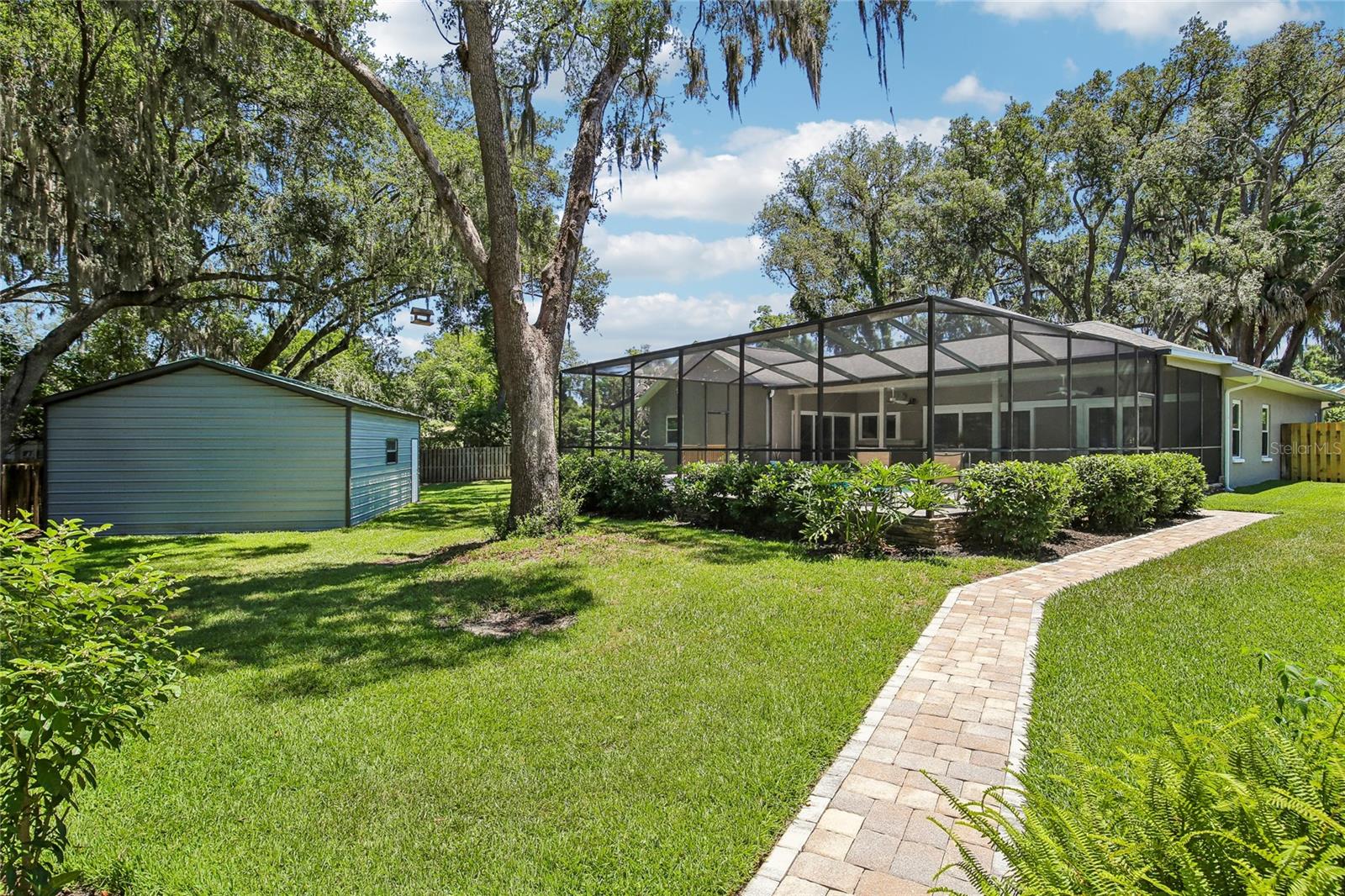 BUCKHORN OAKS UNIT 1 - Residential