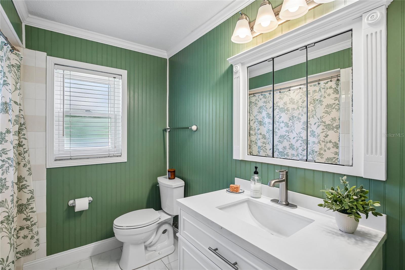 BUCKHORN OAKS UNIT 1 - Residential