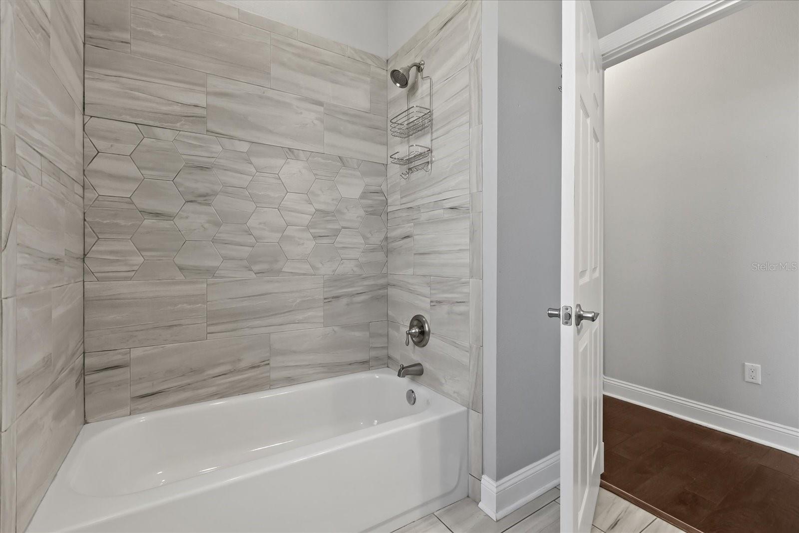 SPRUCE CREEK PRESERVE VI - Residential