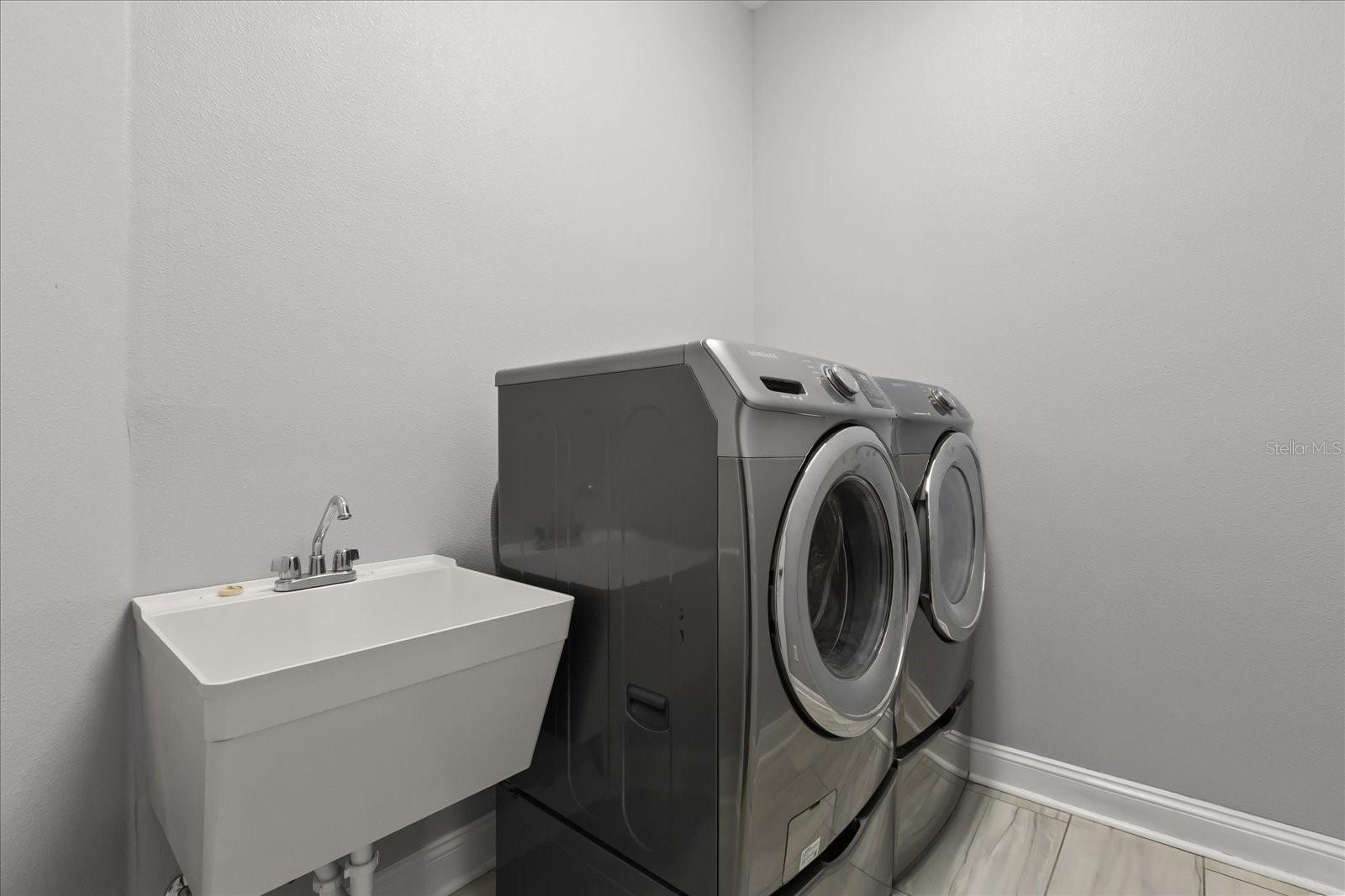 SPRUCE CREEK PRESERVE VI - Residential