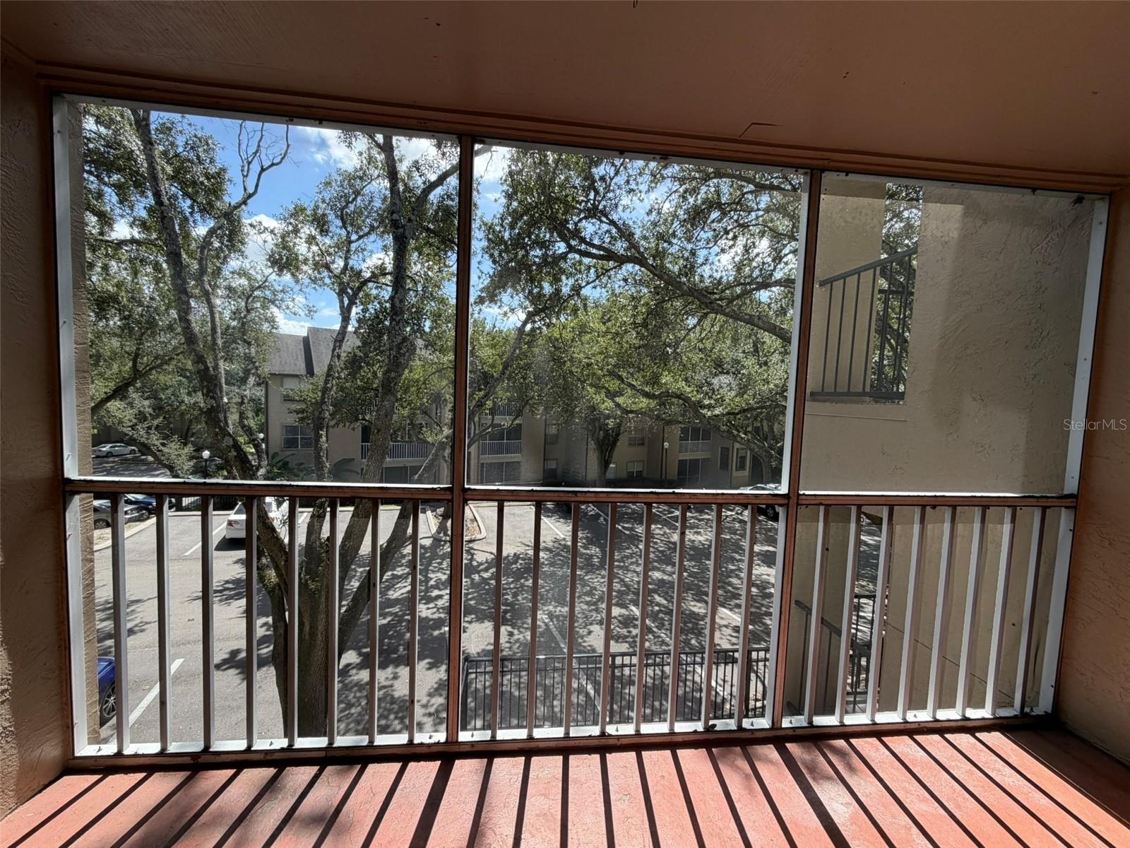 974 LEEWARD PLACE 205