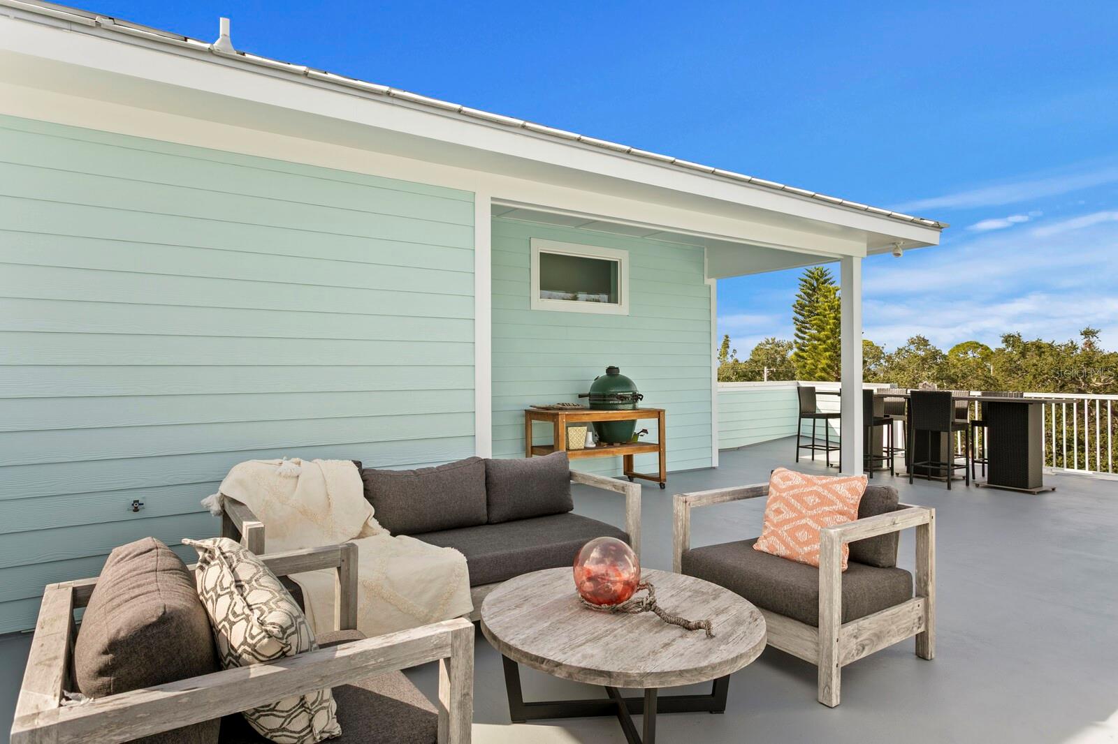 MIRA VISTA TWNHMS - Residential