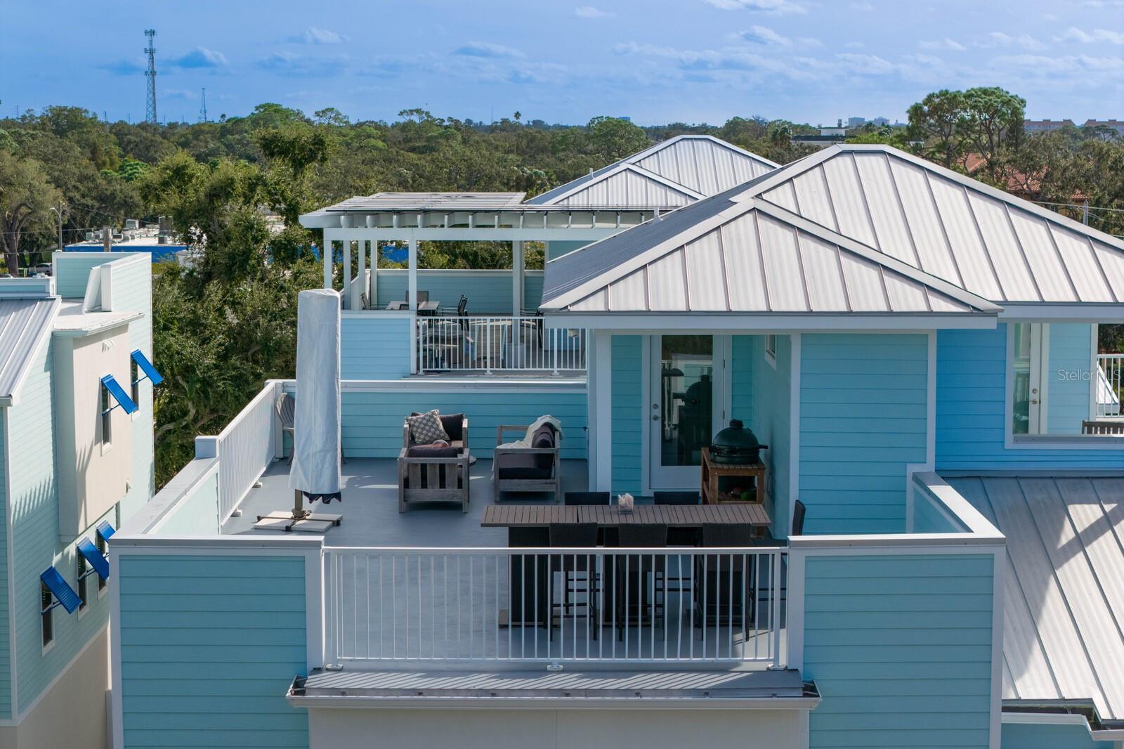 MIRA VISTA TWNHMS - Residential