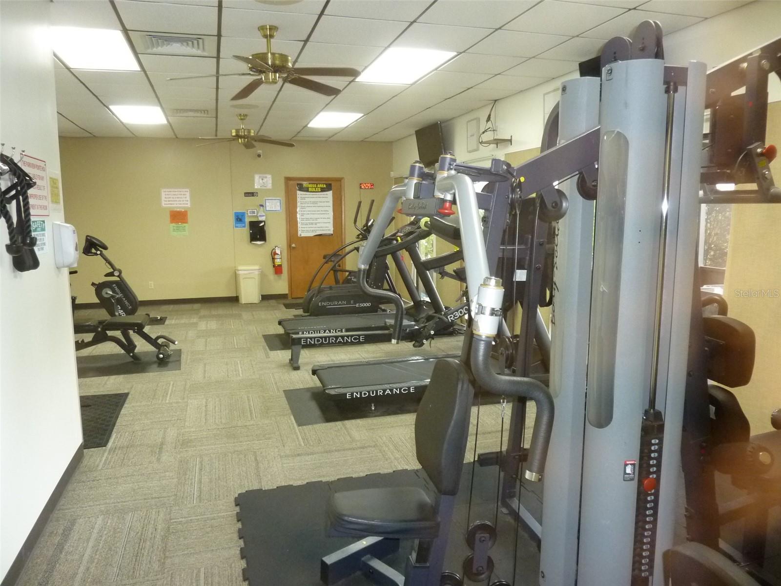 PARKVIEW POINTE SEC 2 - Residential Lease