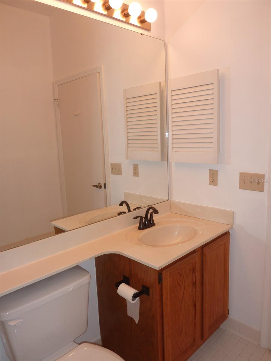 PARKVIEW POINTE SEC 2 - Residential Lease