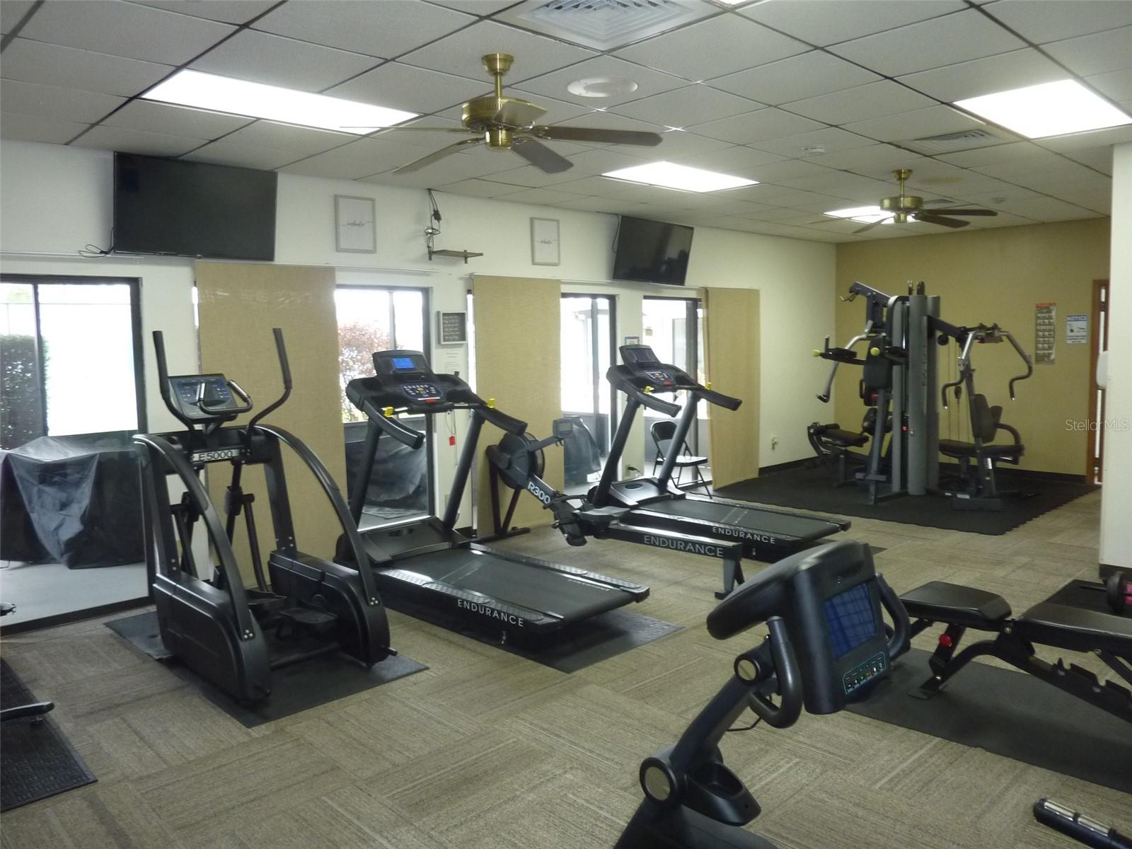 PARKVIEW POINTE SEC 2 - Residential Lease