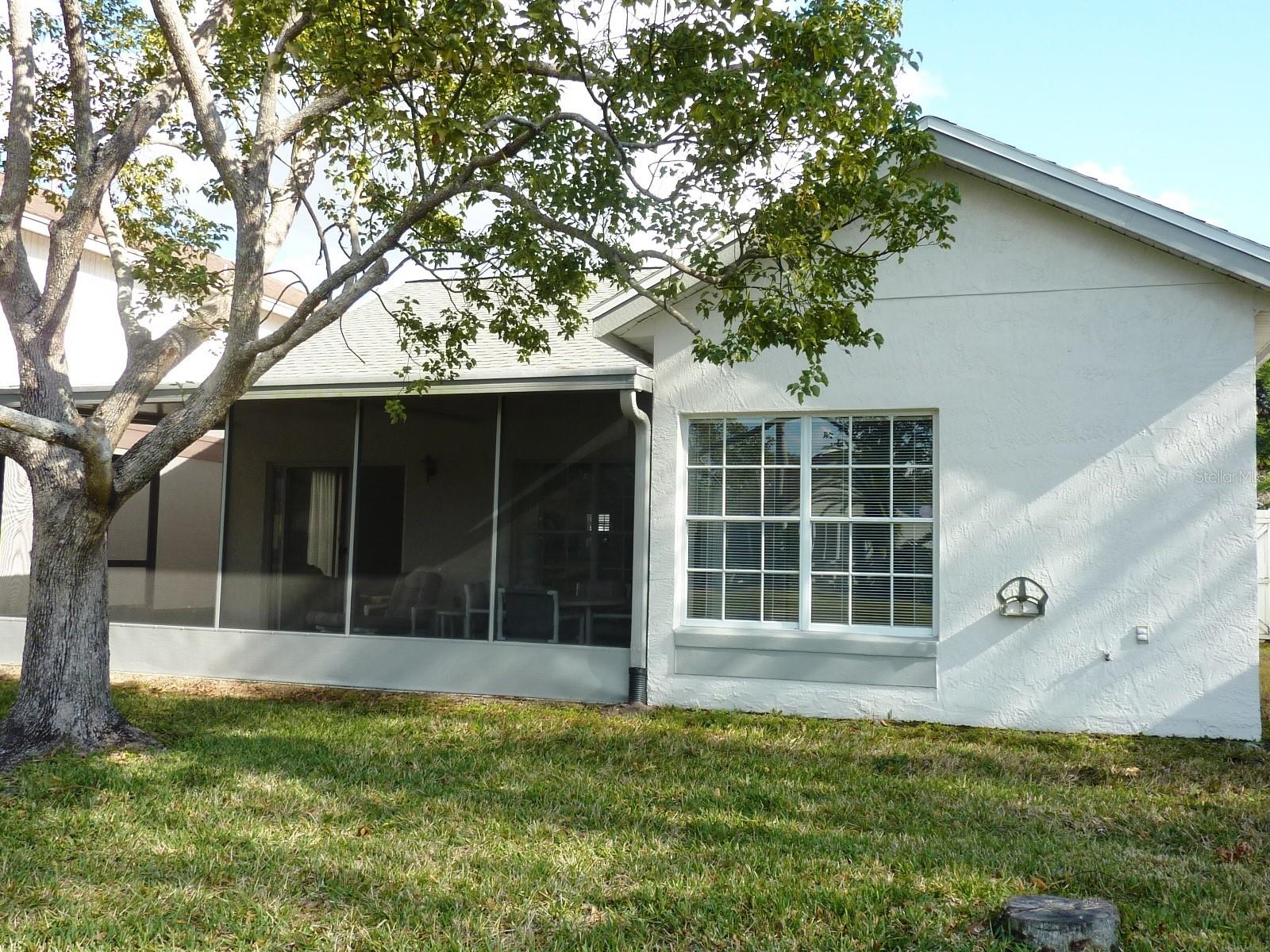 PARKVIEW POINTE SEC 2 - Residential Lease