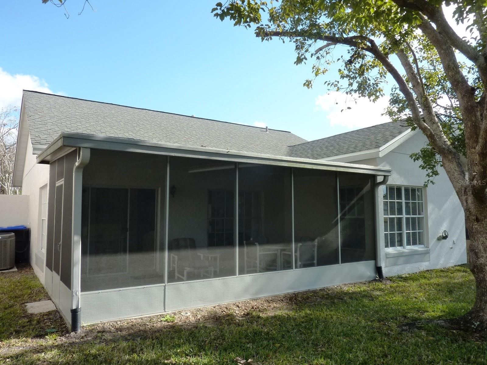 PARKVIEW POINTE SEC 2 - Residential Lease